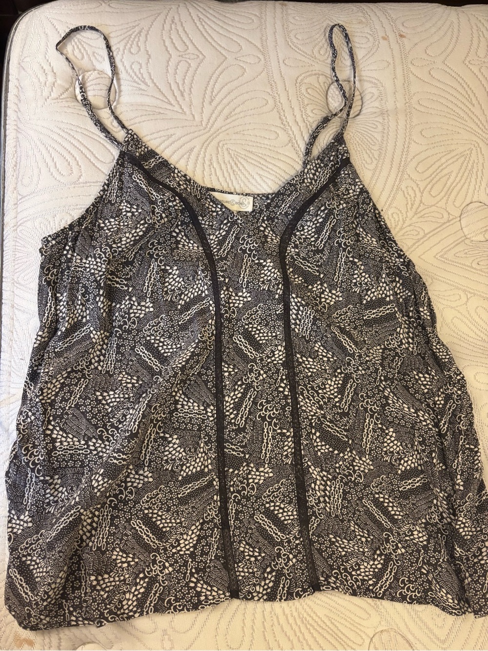Treasure & Bond Black and White Printed Spaghetti Strap Cami